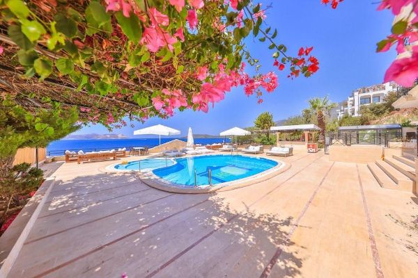 Hera Hotel (Kaş)